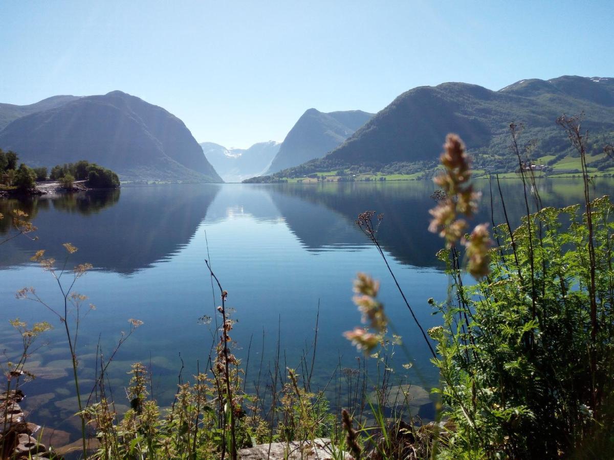 Villa Rovde Fjordferien Exterior foto