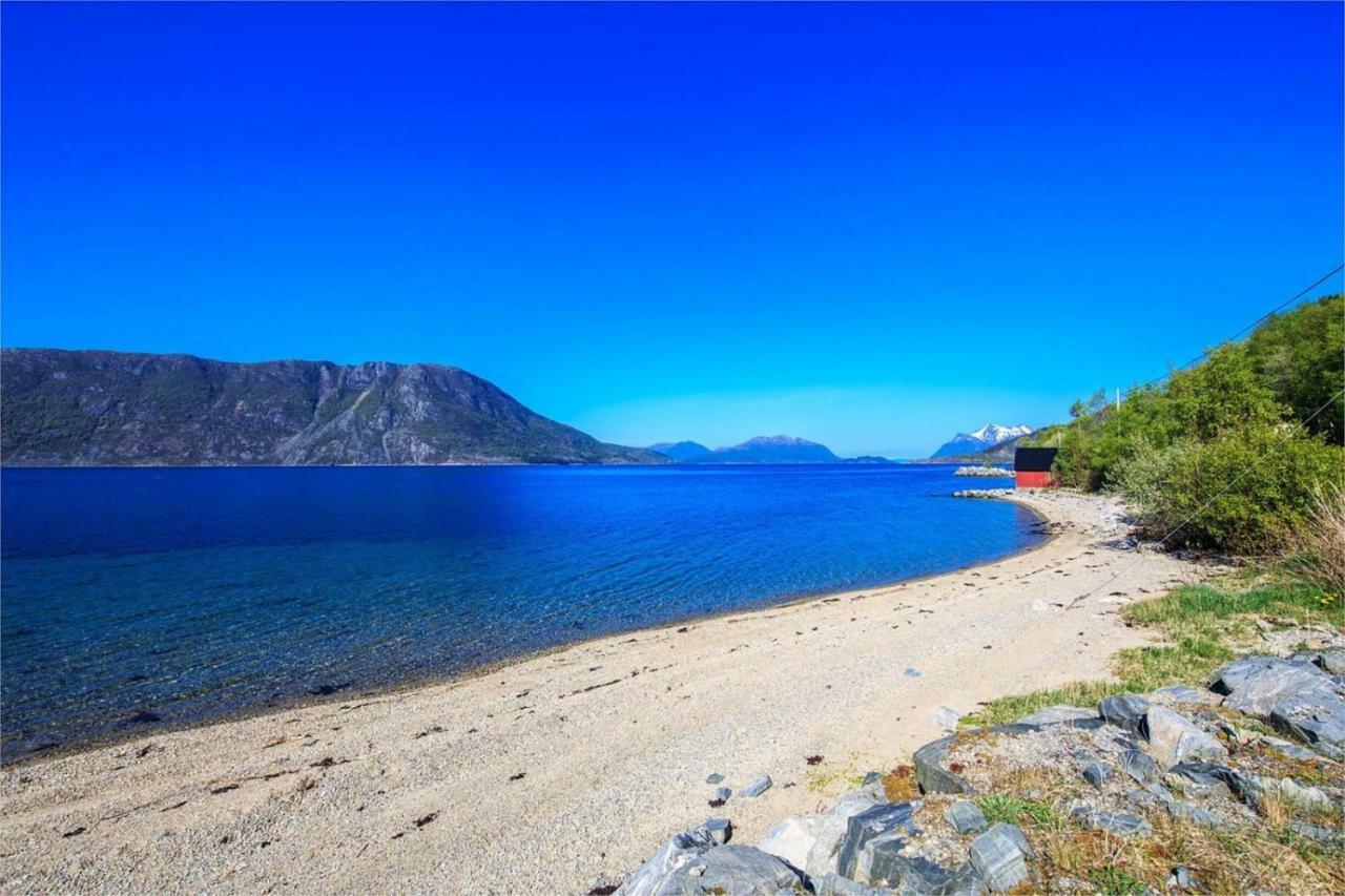Villa Rovde Fjordferien Exterior foto